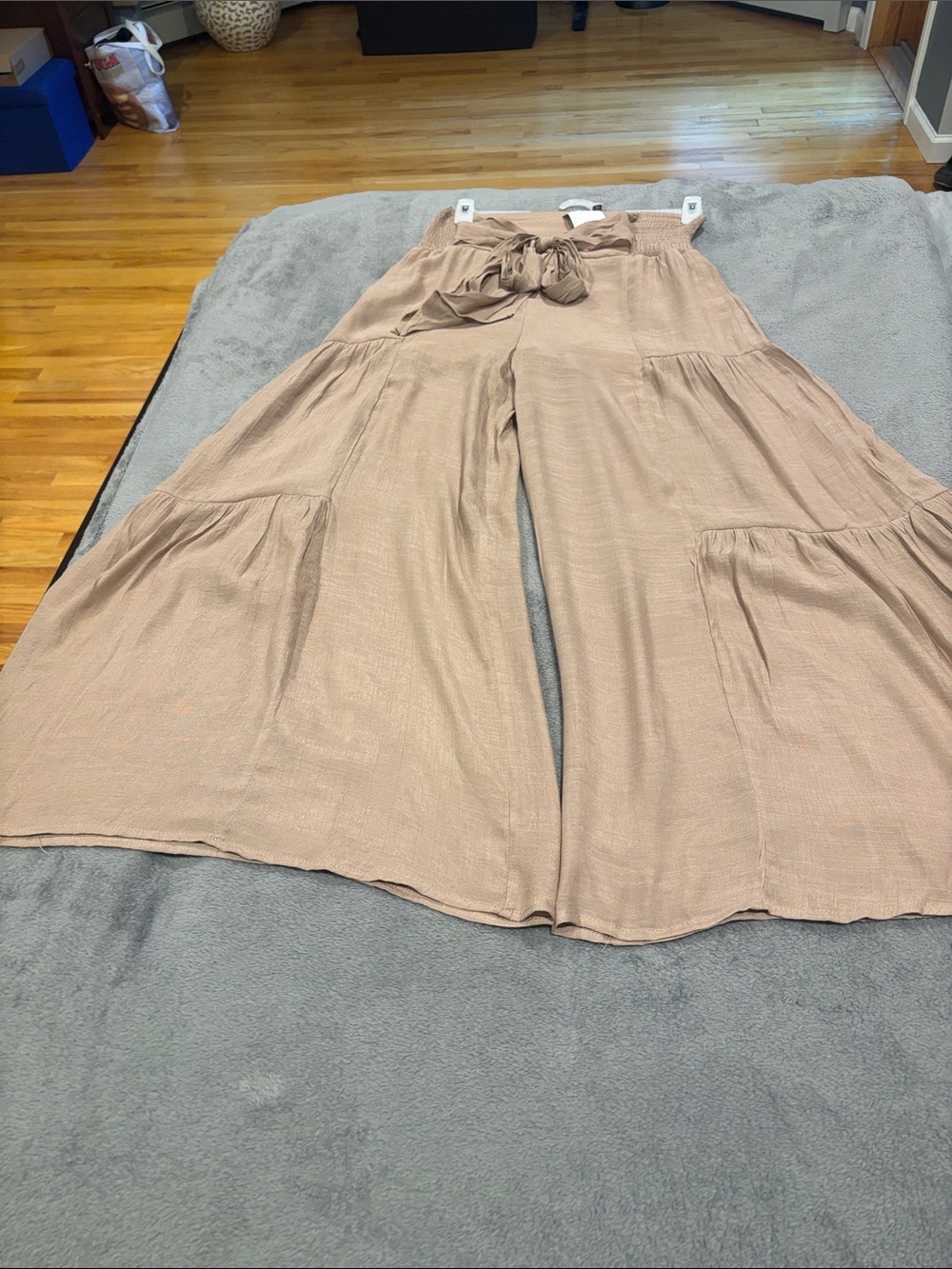 Women's Taupe Tiered Wide Legged Pants with Tie Waist - Picture 4 of 6
